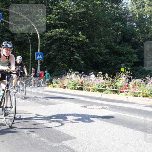 08.09.2024 - Stadtparktriathlon Zöllner http://msf.ph/oto/7043533 08.09.2024 10:48:33 Radfahren 338, 361, 386, 435, 442, 444 meine-sportfotos.de