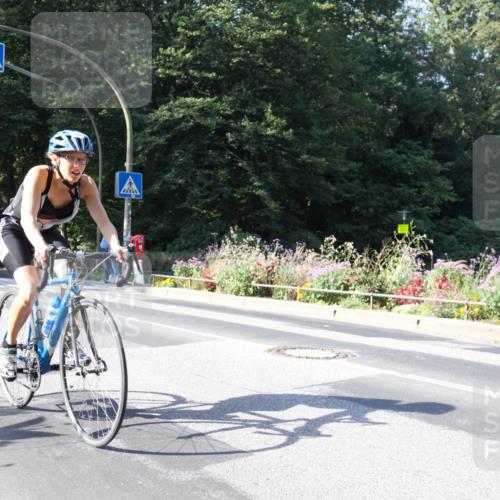 08.09.2024 - Stadtparktriathlon Zöllner http://msf.ph/oto/7043551 08.09.2024 10:49:19 Radfahren 265, 306 meine-sportfotos.de