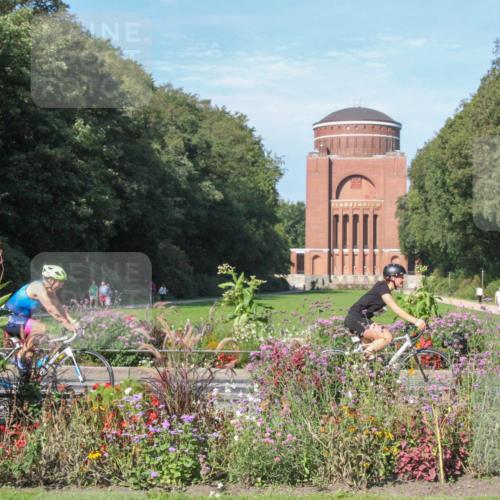 08.09.2024 - Stadtparktriathlon Zöllner http://msf.ph/oto/7043569 08.09.2024 10:47:05 Radfahren 278, 343, 346, 372 meine-sportfotos.de