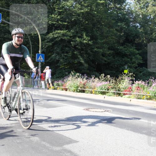 08.09.2024 - Stadtparktriathlon Zöllner http://msf.ph/oto/7043571 08.09.2024 10:49:43 Radfahren 311, 322, 369, 427 meine-sportfotos.de