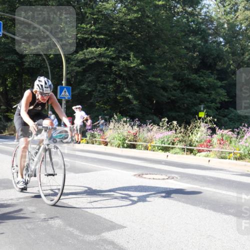 08.09.2024 - Stadtparktriathlon Zöllner http://msf.ph/oto/7043610 08.09.2024 10:50:22 Radfahren 283, 341, 414 meine-sportfotos.de
