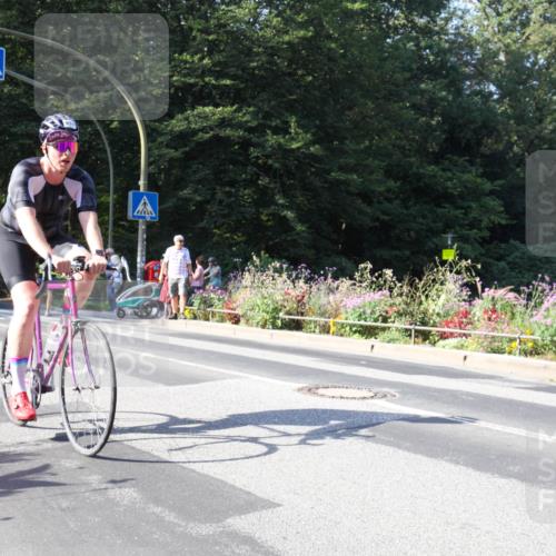 08.09.2024 - Stadtparktriathlon Zöllner http://msf.ph/oto/7043616 08.09.2024 10:50:32 Radfahren 351, 359, 401, 404 meine-sportfotos.de