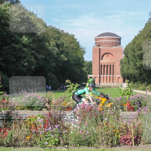 08.09.2024 - Stadtparktriathlon Zöllner http://msf.ph/oto/7043624 08.09.2024 10:47:57 Radfahren 302, 324, 385, 387, 432, 449 meine-sportfotos.de