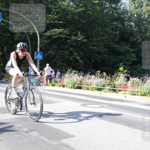08.09.2024 - Stadtparktriathlon Zöllner http://msf.ph/oto/7043631 08.09.2024 10:50:50 Radfahren 308, 356 meine-sportfotos.de