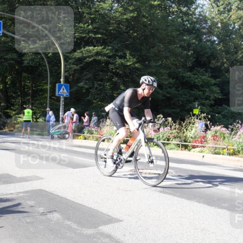 08.09.2024 - Stadtparktriathlon Zöllner http://msf.ph/oto/7043635 08.09.2024 10:50:55 Radfahren 329, 332, 360, 457, 459 meine-sportfotos.de