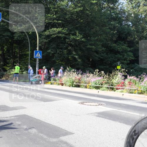 08.09.2024 - Stadtparktriathlon Zöllner http://msf.ph/oto/7043641 08.09.2024 10:50:57 Radfahren 329, 332, 360, 457, 459 meine-sportfotos.de