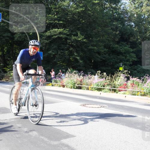 08.09.2024 - Stadtparktriathlon Zöllner http://msf.ph/oto/7043648 08.09.2024 10:51:08 Radfahren 276, 286, 421, 422, 453 meine-sportfotos.de