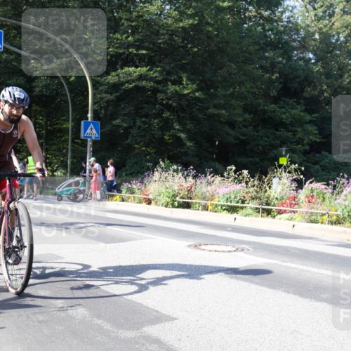 08.09.2024 - Stadtparktriathlon Zöllner http://msf.ph/oto/7043650 08.09.2024 10:51:10 Radfahren 286, 421, 422, 453 meine-sportfotos.de