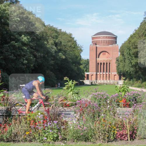 08.09.2024 - Stadtparktriathlon Zöllner http://msf.ph/oto/7043665 08.09.2024 10:48:53 Radfahren 373, 411 meine-sportfotos.de