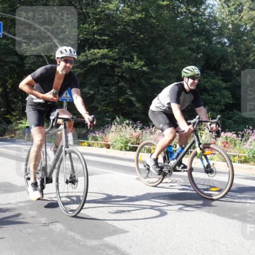 08.09.2024 - Stadtparktriathlon Zöllner http://msf.ph/oto/7043674 08.09.2024 10:51:55 Radfahren 349, 396, 430, 452 meine-sportfotos.de