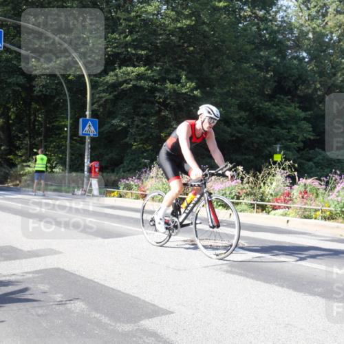 08.09.2024 - Stadtparktriathlon Zöllner http://msf.ph/oto/7043679 08.09.2024 10:51:58 Radfahren 349, 396, 426, 430, 452, 455, 462 meine-sportfotos.de