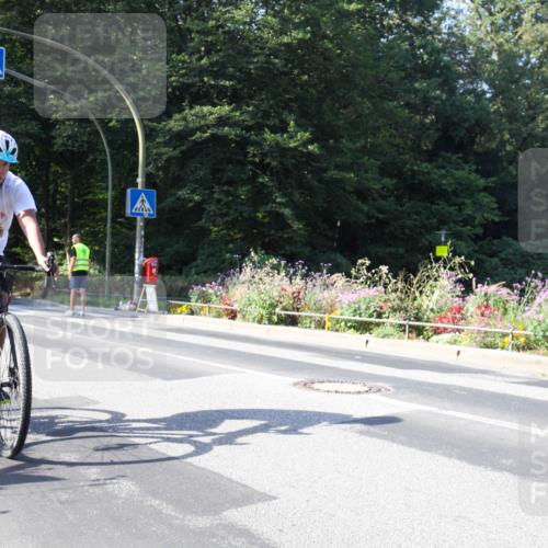 08.09.2024 - Stadtparktriathlon Zöllner http://msf.ph/oto/7043692 08.09.2024 10:52:03 Radfahren 252, 400, 426, 436, 455, 462 meine-sportfotos.de
