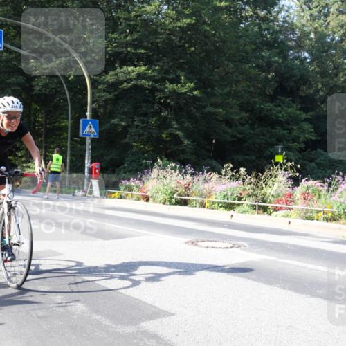 08.09.2024 - Stadtparktriathlon Zöllner http://msf.ph/oto/7043706 08.09.2024 10:52:26 Radfahren 348, 357, 364, 1937 meine-sportfotos.de