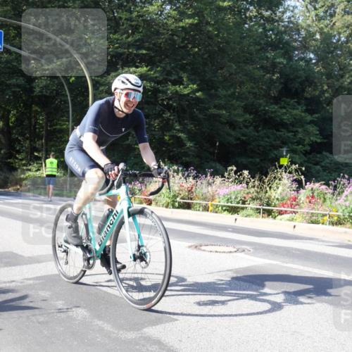 08.09.2024 - Stadtparktriathlon Zöllner http://msf.ph/oto/7043728 08.09.2024 10:53:10 Radfahren 367 meine-sportfotos.de
