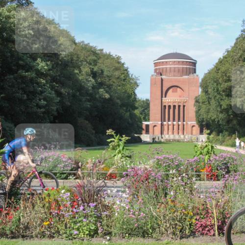 08.09.2024 - Stadtparktriathlon Zöllner http://msf.ph/oto/7043744 08.09.2024 10:50:28 Radfahren 359, 401 meine-sportfotos.de