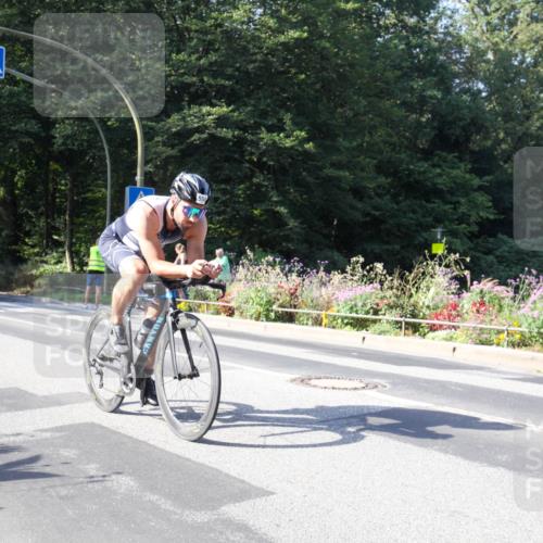 08.09.2024 - Stadtparktriathlon Zöllner http://msf.ph/oto/7043767 08.09.2024 10:54:02 Radfahren 305, 380, 440, 447, 558 meine-sportfotos.de