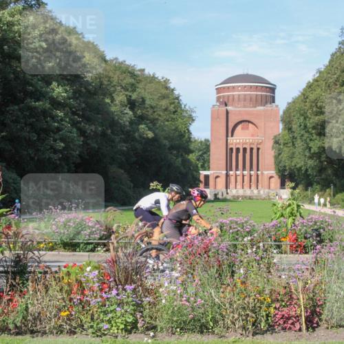 08.09.2024 - Stadtparktriathlon Zöllner http://msf.ph/oto/7043773 08.09.2024 10:50:56 Radfahren 329, 332, 360, 457, 459 meine-sportfotos.de