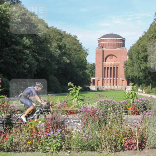 08.09.2024 - Stadtparktriathlon Zöllner http://msf.ph/oto/7043788 08.09.2024 10:51:18 Radfahren 362, 438 meine-sportfotos.de