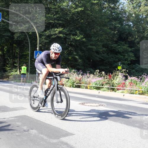 08.09.2024 - Stadtparktriathlon Zöllner http://msf.ph/oto/7043813 08.09.2024 10:54:57 Radfahren 385, 406, 549, 551 meine-sportfotos.de