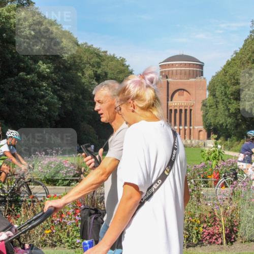 08.09.2024 - Stadtparktriathlon Zöllner http://msf.ph/oto/7043825 08.09.2024 10:52:03 Radfahren 252, 400, 426, 436, 455, 462 meine-sportfotos.de