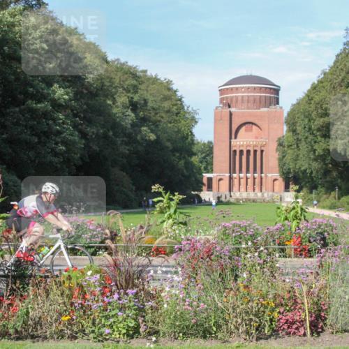 08.09.2024 - Stadtparktriathlon Zöllner http://msf.ph/oto/7043833 08.09.2024 10:52:18 Radfahren 299, 347, 403, 415 meine-sportfotos.de
