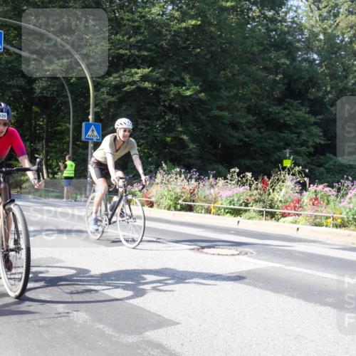 08.09.2024 - Stadtparktriathlon Zöllner http://msf.ph/oto/7043836 08.09.2024 10:55:27 Radfahren 281, 296, 320, 343, 346, 373, 456, 526, 536 meine-sportfotos.de