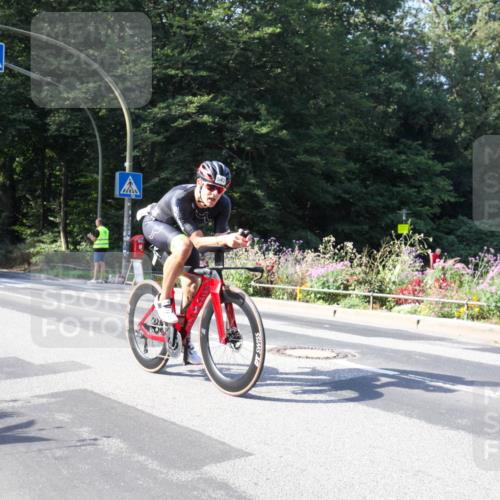 08.09.2024 - Stadtparktriathlon Zöllner http://msf.ph/oto/7043858 08.09.2024 10:55:49 Radfahren 407, 451, 543 meine-sportfotos.de