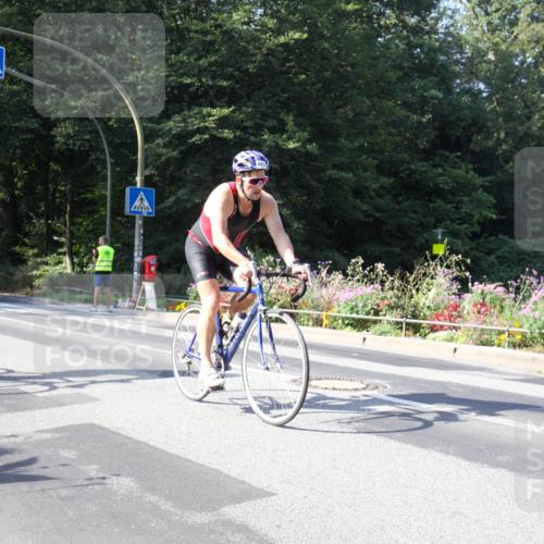 08.09.2024 - Stadtparktriathlon Zöllner http://msf.ph/oto/7043874 08.09.2024 10:56:18 Radfahren 395, 424, 427, 444, 465 meine-sportfotos.de