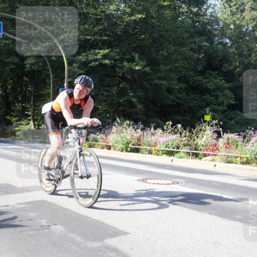 08.09.2024 - Stadtparktriathlon Zöllner http://msf.ph/oto/7043877 08.09.2024 10:56:22 Radfahren 398, 424, 427, 465 meine-sportfotos.de
