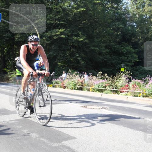 08.09.2024 - Stadtparktriathlon Zöllner http://msf.ph/oto/7043893 08.09.2024 10:56:45 Radfahren 493, 516, 550 meine-sportfotos.de