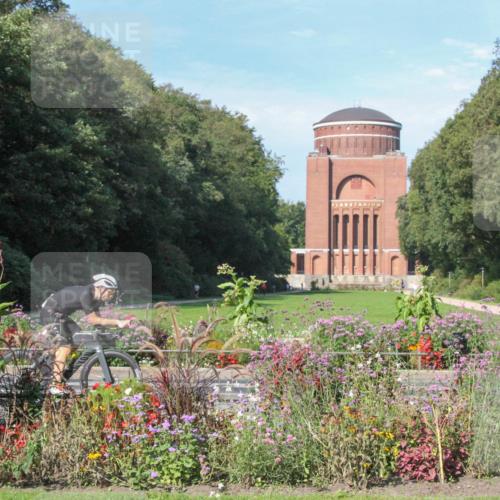08.09.2024 - Stadtparktriathlon Zöllner http://msf.ph/oto/7043894 08.09.2024 10:53:44 Radfahren 285, 318, 387, 391, 423, 449 meine-sportfotos.de