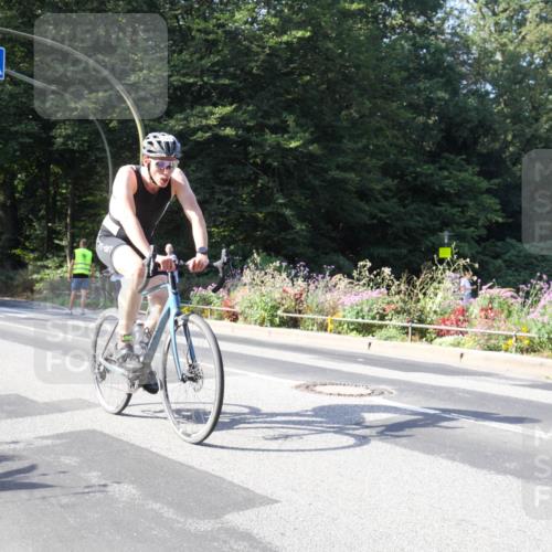 08.09.2024 - Stadtparktriathlon Zöllner http://msf.ph/oto/7043902 08.09.2024 10:56:54 Radfahren 433, 535, 538, 557 meine-sportfotos.de
