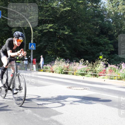 08.09.2024 - Stadtparktriathlon Zöllner http://msf.ph/oto/7043910 08.09.2024 10:57:05 Radfahren 375, 389, 515 meine-sportfotos.de
