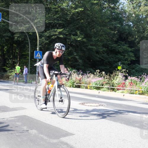 08.09.2024 - Stadtparktriathlon Zöllner http://msf.ph/oto/7043938 08.09.2024 10:57:44 Radfahren 338, 394, 457, 483, 546 meine-sportfotos.de