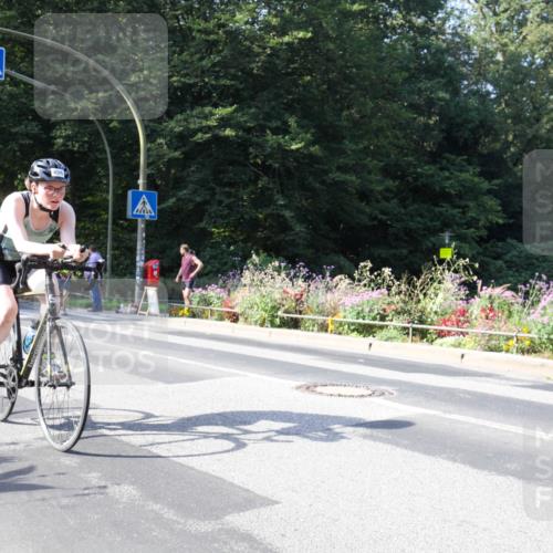 08.09.2024 - Stadtparktriathlon Zöllner http://msf.ph/oto/7043944 08.09.2024 10:57:47 Radfahren 338, 394, 420, 457, 464, 483 meine-sportfotos.de