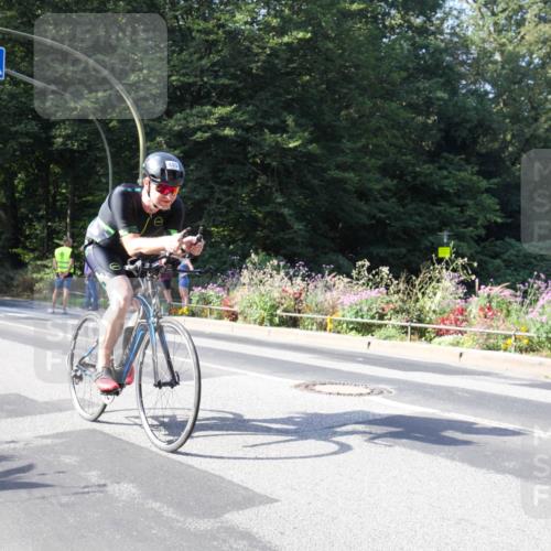 08.09.2024 - Stadtparktriathlon Zöllner http://msf.ph/oto/7043953 08.09.2024 10:57:57 Radfahren 265, 438, 453 meine-sportfotos.de