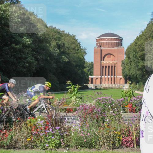 08.09.2024 - Stadtparktriathlon Zöllner http://msf.ph/oto/7043971 08.09.2024 10:55:22 Radfahren 343, 346, 373, 445, 458, 526, 552 meine-sportfotos.de