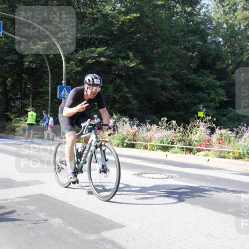 08.09.2024 - Stadtparktriathlon Zöllner http://msf.ph/oto/7043987 08.09.2024 10:58:40 Radfahren 418, 426, 436, 514, 521, 554 meine-sportfotos.de