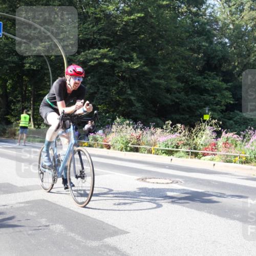 08.09.2024 - Stadtparktriathlon Zöllner http://msf.ph/oto/7044013 08.09.2024 10:59:17 Radfahren 401, 413, 470, 544 meine-sportfotos.de