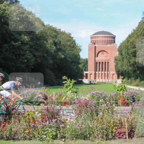 08.09.2024 - Stadtparktriathlon Zöllner http://msf.ph/oto/7044016 08.09.2024 10:56:16 Radfahren 395, 424, 442, 444, 465 meine-sportfotos.de