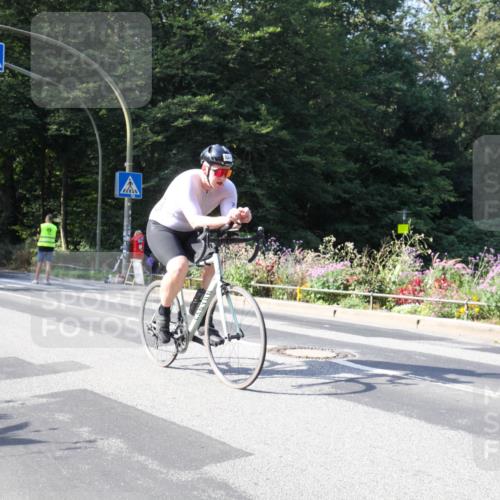 08.09.2024 - Stadtparktriathlon Zöllner http://msf.ph/oto/7044018 08.09.2024 10:59:27 Radfahren 329, 462, 513, 524 meine-sportfotos.de