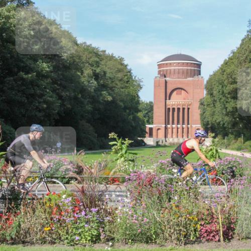08.09.2024 - Stadtparktriathlon Zöllner http://msf.ph/oto/7044022 08.09.2024 10:56:17 Radfahren 395, 424, 444, 465 meine-sportfotos.de