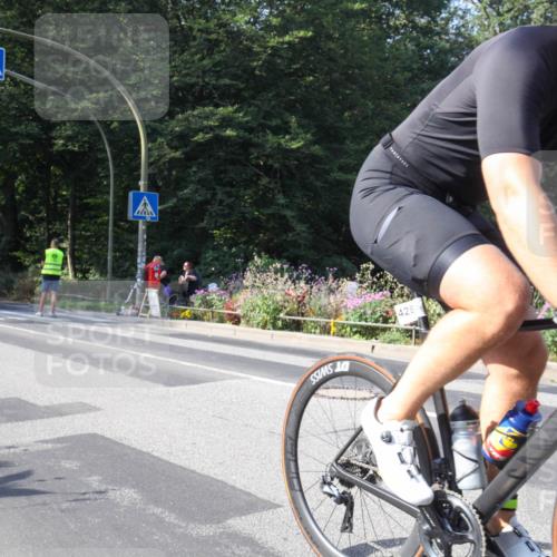 08.09.2024 - Stadtparktriathlon Zöllner http://msf.ph/oto/7044042 08.09.2024 10:59:40 Radfahren 387, 390, 428, 449, 501 meine-sportfotos.de
