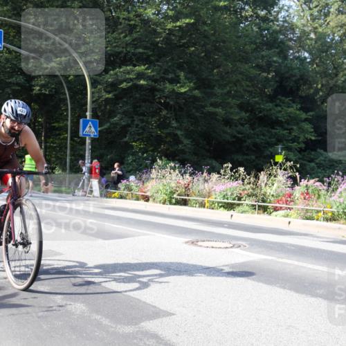 08.09.2024 - Stadtparktriathlon Zöllner http://msf.ph/oto/7044073 08.09.2024 11:00:08 Radfahren 315, 422, 450, 541 meine-sportfotos.de