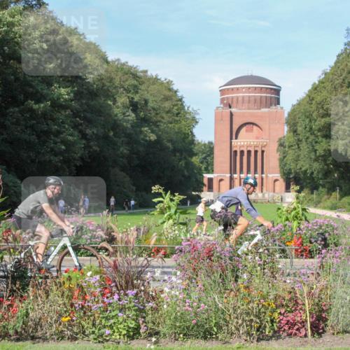 08.09.2024 - Stadtparktriathlon Zöllner http://msf.ph/oto/7044074 08.09.2024 10:57:27 Radfahren 383, 414, 459, 480, 485 meine-sportfotos.de