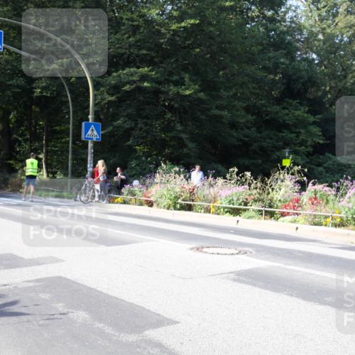 08.09.2024 - Stadtparktriathlon Zöllner http://msf.ph/oto/7044094 08.09.2024 11:00:36 Radfahren 276, 384, 446, 495, 525, 558 meine-sportfotos.de