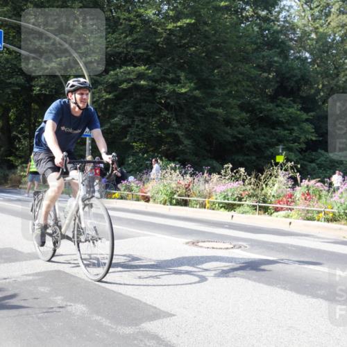 08.09.2024 - Stadtparktriathlon Zöllner http://msf.ph/oto/7044117 08.09.2024 11:00:57 Radfahren 400, 478, 498 meine-sportfotos.de