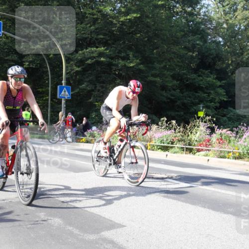 08.09.2024 - Stadtparktriathlon Zöllner http://msf.ph/oto/7044125 08.09.2024 11:01:04 Radfahren 289, 364, 392, 405, 551 meine-sportfotos.de