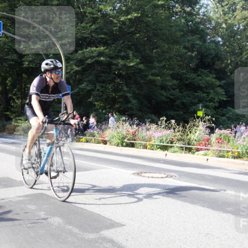 08.09.2024 - Stadtparktriathlon Zöllner http://msf.ph/oto/7044153 08.09.2024 11:01:37 Radfahren 447, 526, 552 meine-sportfotos.de