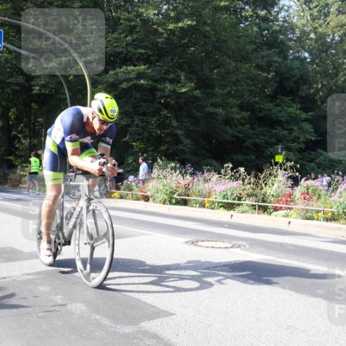 08.09.2024 - Stadtparktriathlon Zöllner http://msf.ph/oto/7044155 08.09.2024 11:01:39 Radfahren 447, 526, 552 meine-sportfotos.de